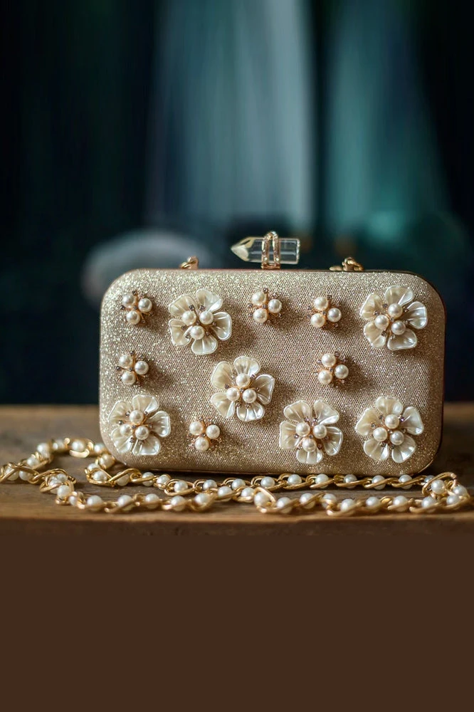 TRISH SCULLY LA FLOR DE PERLA CLUTCH 3 TRISH SCULLY LA FLOR DE PERLA CLUTCH