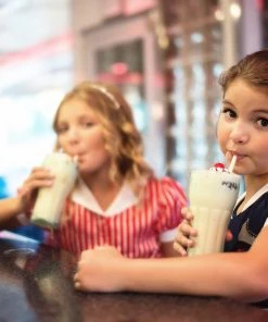 TRISH SCULLY HOME SALE PINKY 3-PIECE SET 10 TRISH SCULLY HOME SALE PINKY 3-PIECE SET