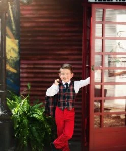 TRISH SCULLY STEWART TARTAN 3PC. SUIT BOYS