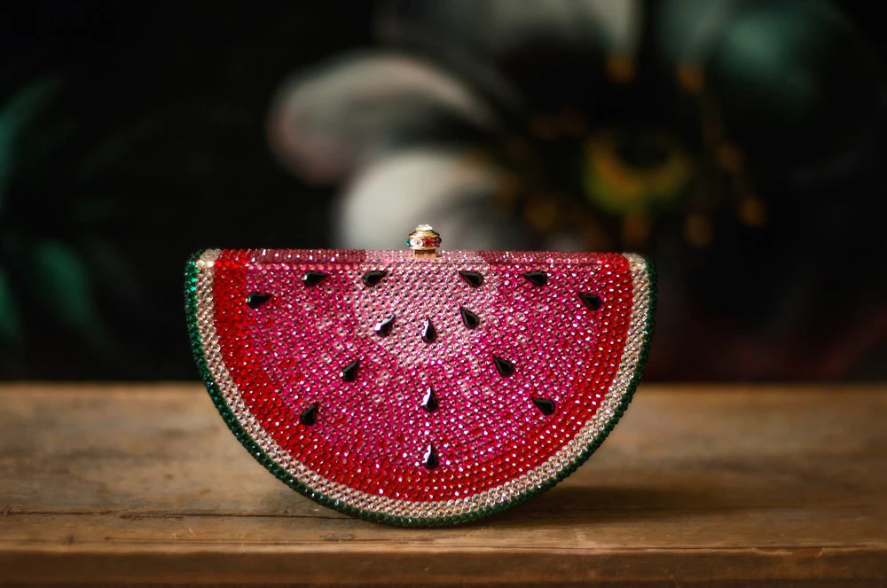 TRISH SCULLY LA SANDÍA PAVE CLUTCH WOMEN 4 TRISH SCULLY LA SANDÍA PAVE CLUTCH WOMEN