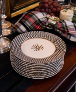 TRISH SCULLY HOME GLEN PLAID APPETIZER PLATES-4PC. SET