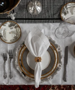 TRISH SCULLY HOME MILANO WHITE JACQUARD TABLE CLOTH 116