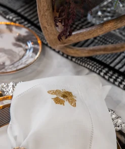 TRISH SCULLY HOME ITALIAN LINEN BEE EMBROIDERED NAPKIN SET OF 4