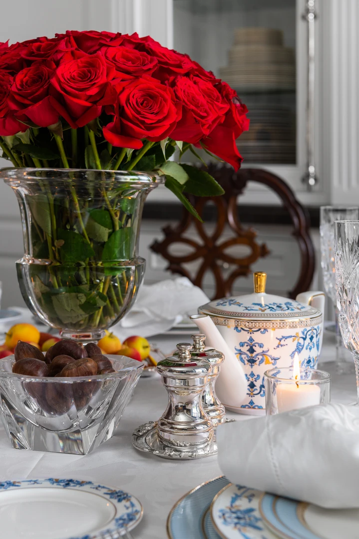 TRISH SCULLY HOME CORINNE 3PC. BONE CHINA TEA SERVICE 5 TRISH SCULLY HOME CORINNE 3PC. BONE CHINA TEA SERVICE