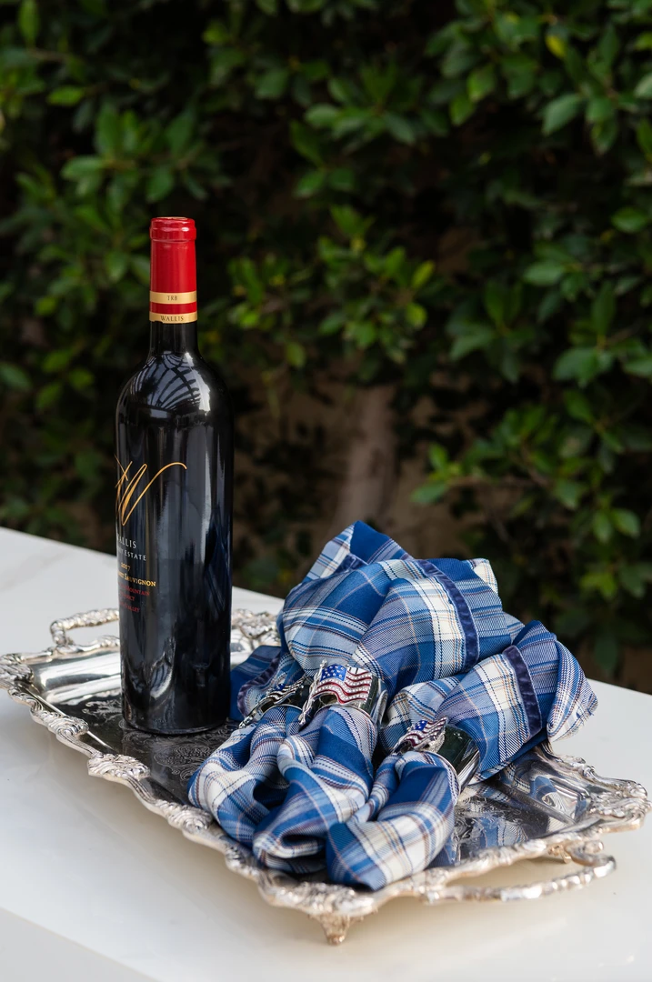 TRISH SCULLY HOME WHITEHALL NAPKIN SET OF 4 6 TRISH SCULLY HOME WHITEHALL NAPKIN SET OF 4