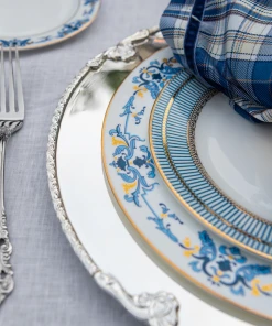 TRISH SCULLY HOME CORINNE BONE CHINA DINNERWARE 5PC. SET